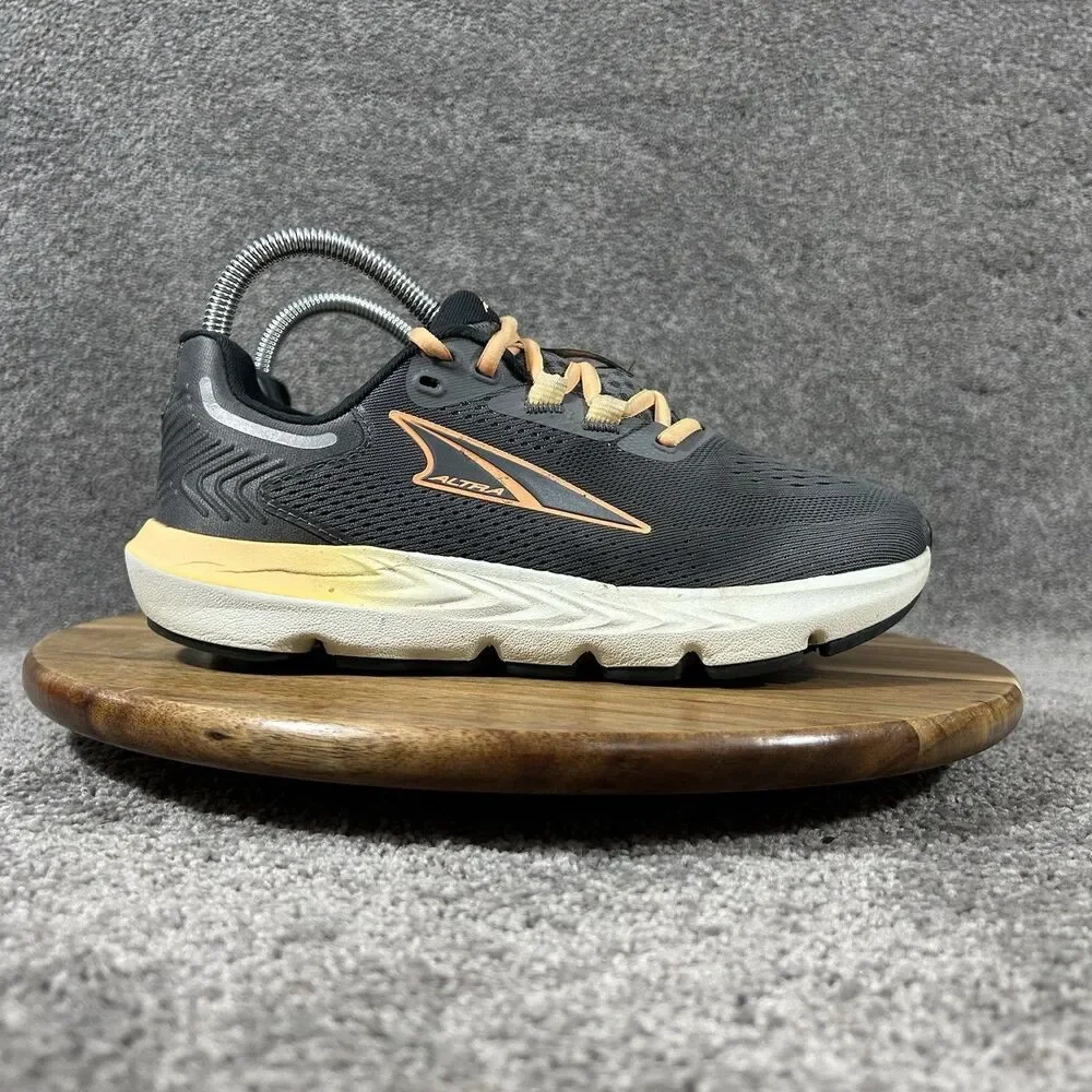 Altra Provision 7 AL0A7R70280 Women’s Size 7.5 Gray Orange Running Shoes Used